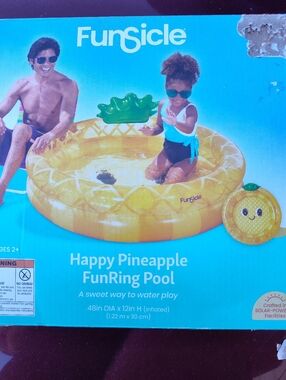 Funsicle Happy Pineapple FunRing Pool - Yellow Pineapple